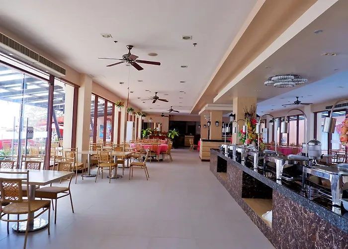 Villa Tomasa Alona Kew White Beach Resort