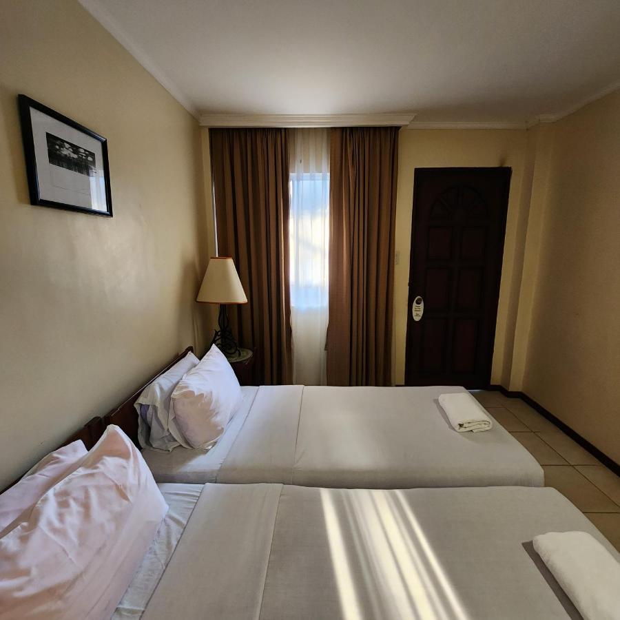 Hotel Tomasa Alona Kew White 3*