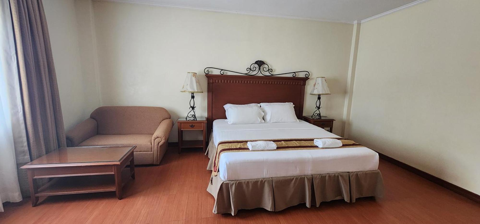 Tomasa Alona Kew White 3* Panglao