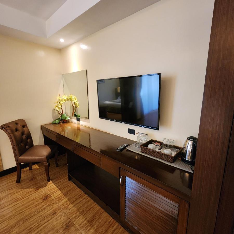 Hotel Tomasa Alona Kew White 3*